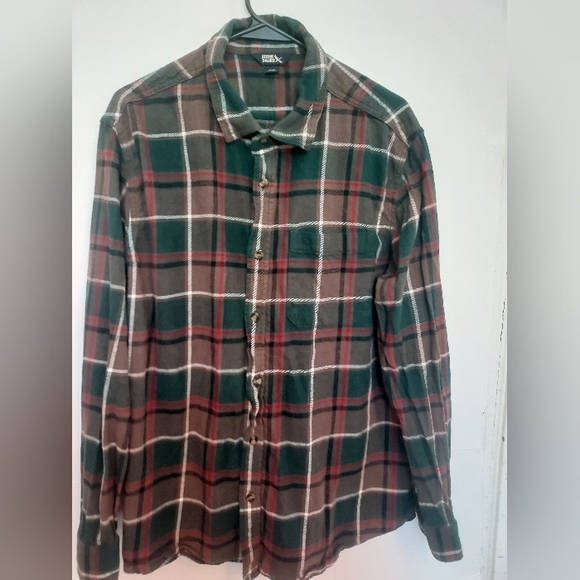 Eddie Bauer Flannel Shirt XL Outdoors Work Farm - Picture 1 of 7